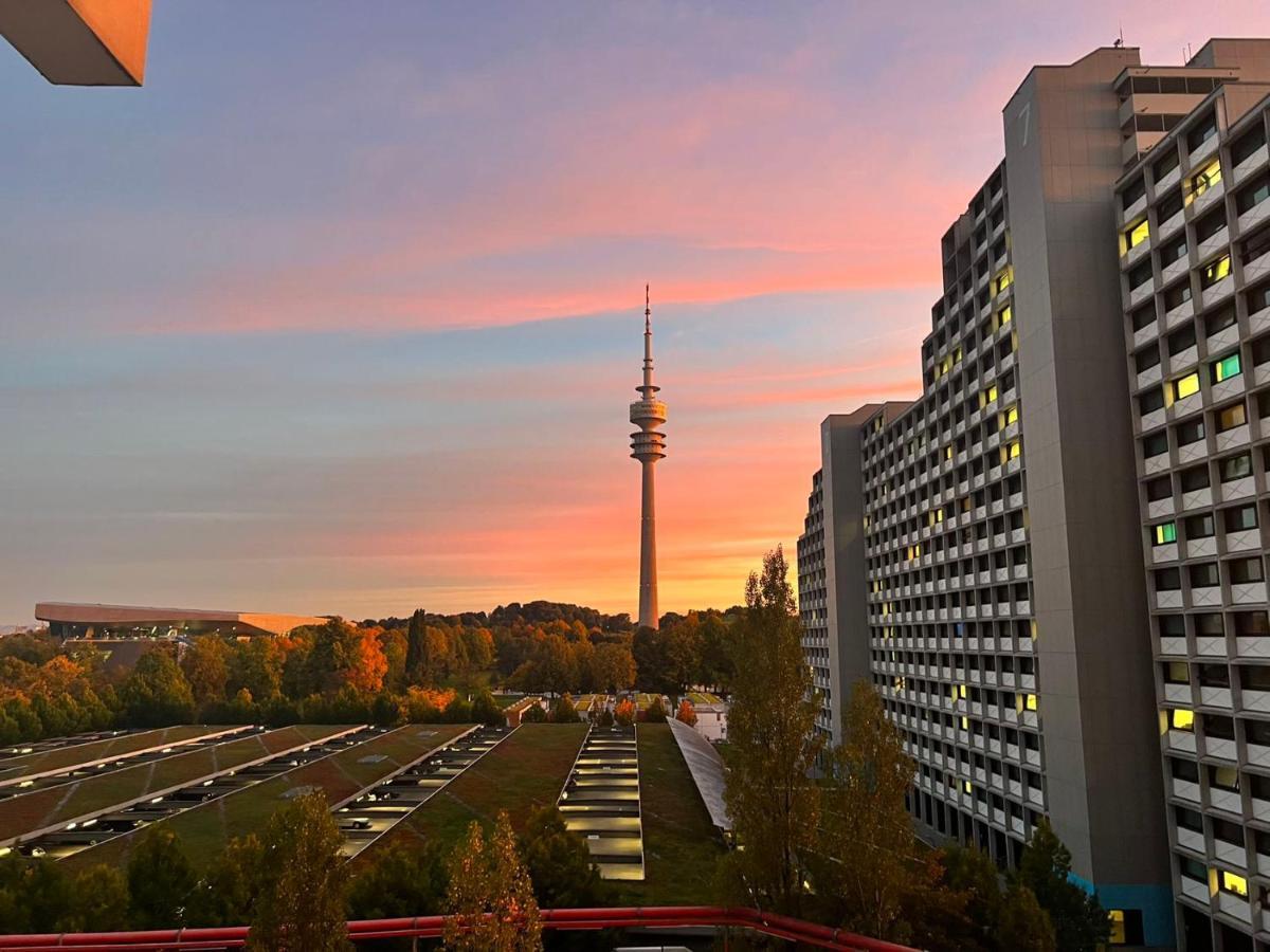 Sharing Studio Apartment With Me Munich Luaran gambar